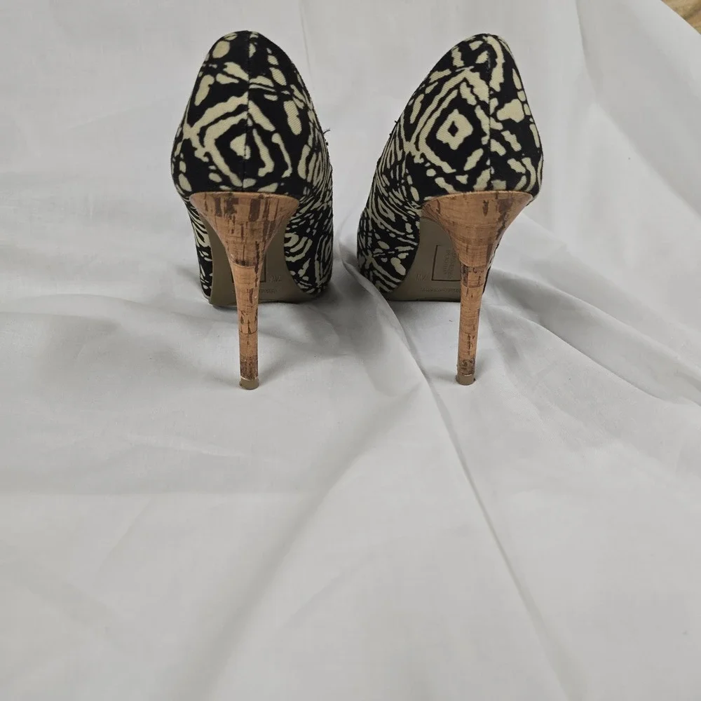 Christian Siriano Black Cream Tribal Print Peep Toe Platform Cork Heels Size 7W - Picture 4 of 5